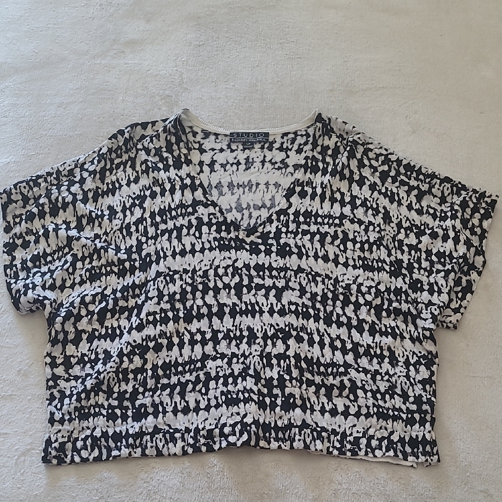 Badgley Mischka Studio Top Petite Small Black White Boho V Neck Loose Business